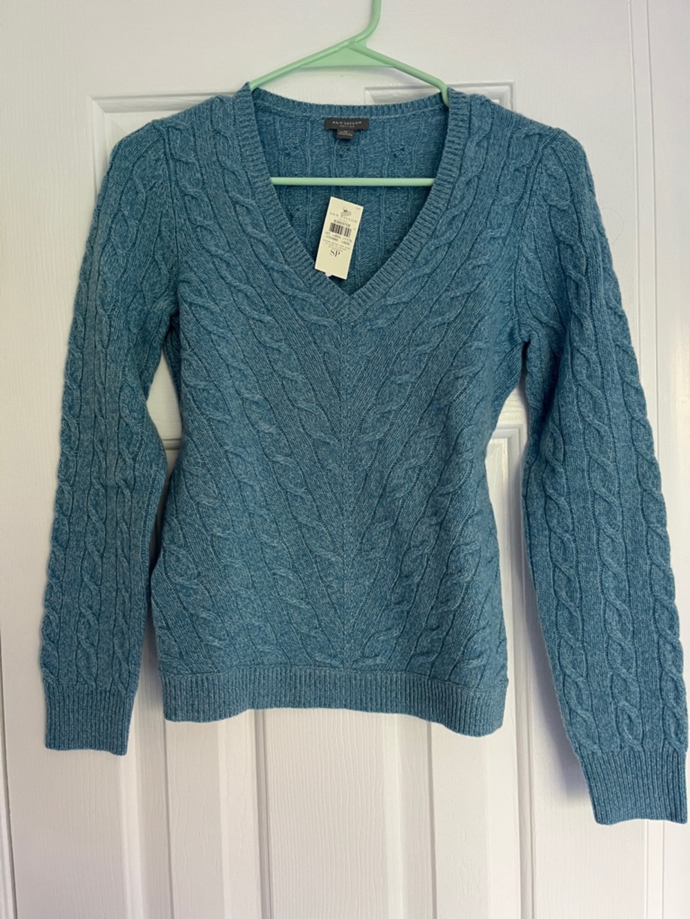 Ann Taylor Cable Knit V-Neck Sweater